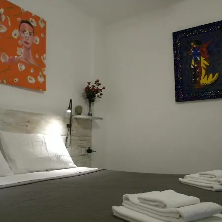 House Pratello 2 *